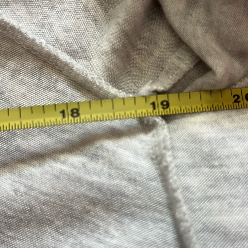 BNWOT Tresics flyaway gray cardigan - Picture 11 of 11